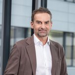 Wolfgang Traunfellner, NAVAX